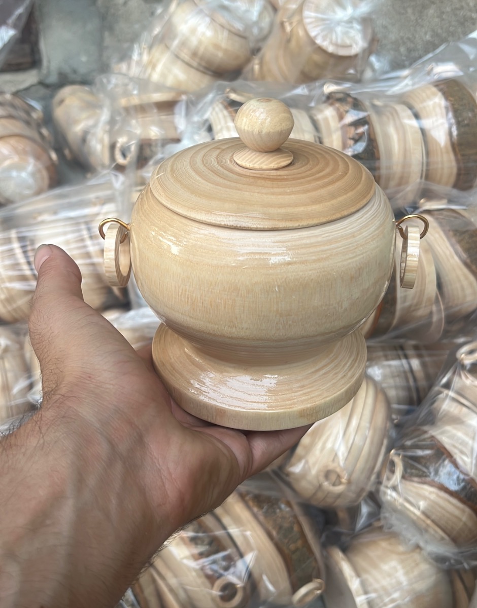 Yüksek Sade Küpeli Şekerlik