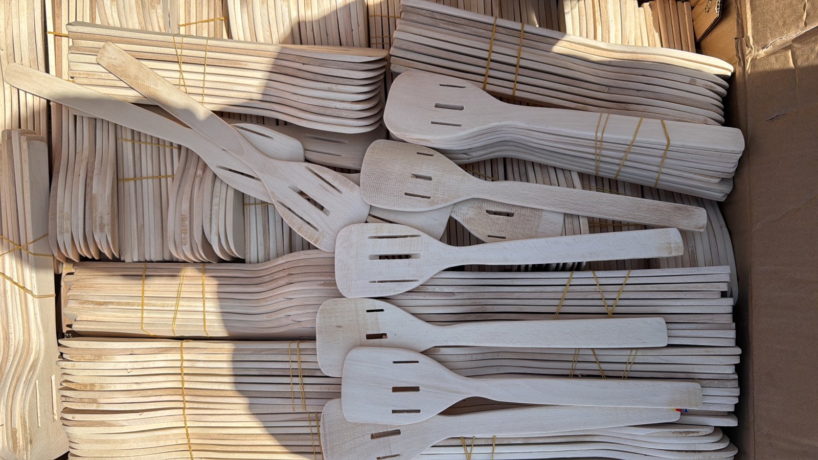 Kevgir Spatula