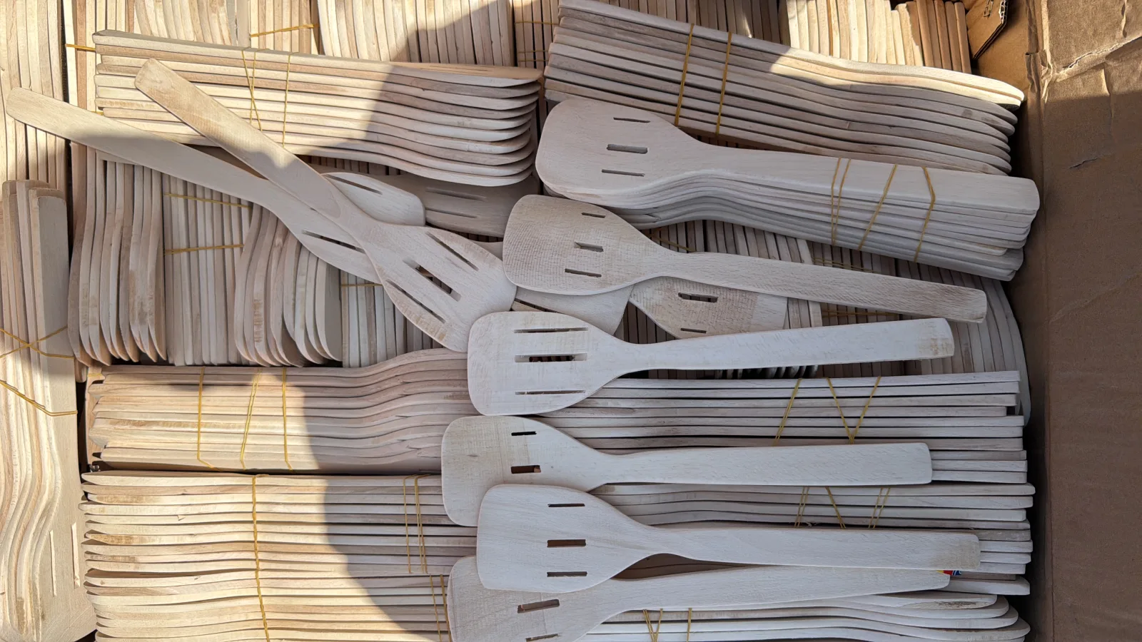 Kevgir Spatula